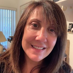 Meet your Posher, Jen